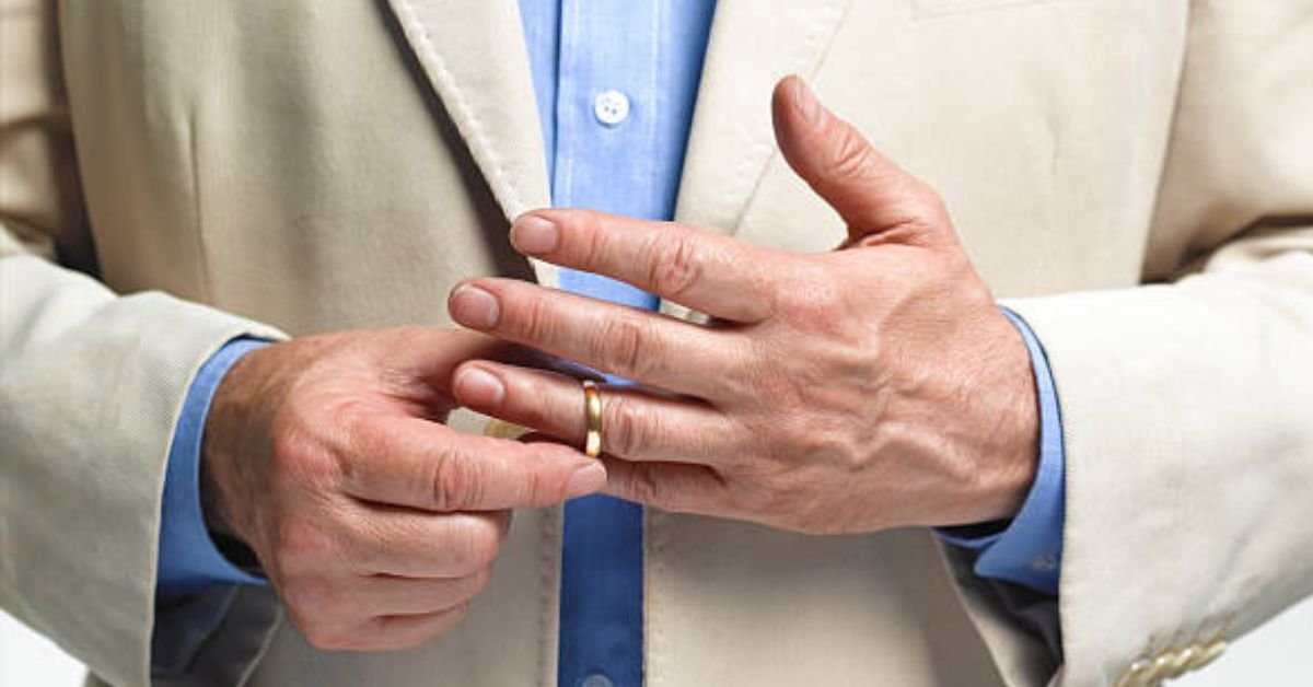 Guys with Wedding Rings